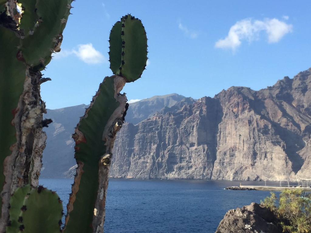 Poblado Marinero Vista Mare By Holiday World Acantilado de los Gigantes Exterior photo
